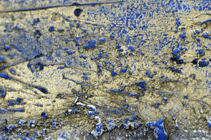 Silent Gilding – Original Gold and Blue Abstract Painting by Edelgard Schroer