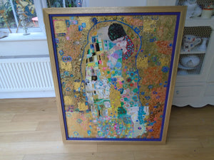 The Kiss – Klimt-Inspired Original Oil Painting by Lesley Blackburn