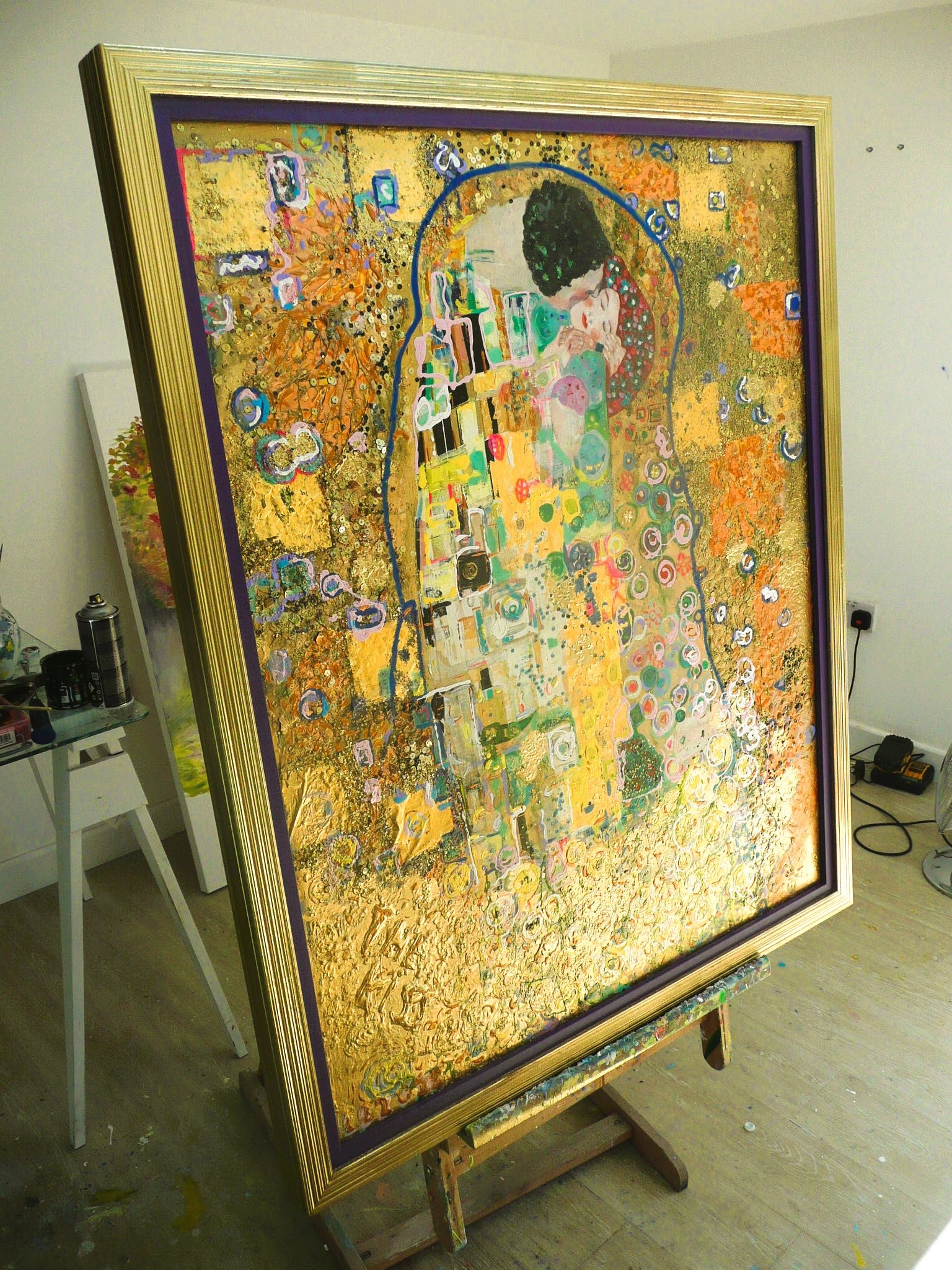 The Kiss – Klimt-Inspired Original Oil Painting by Lesley Blackburn