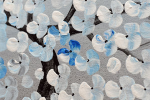 Blue Blossom Light – Original Floral Painting by Edelgard Schroer